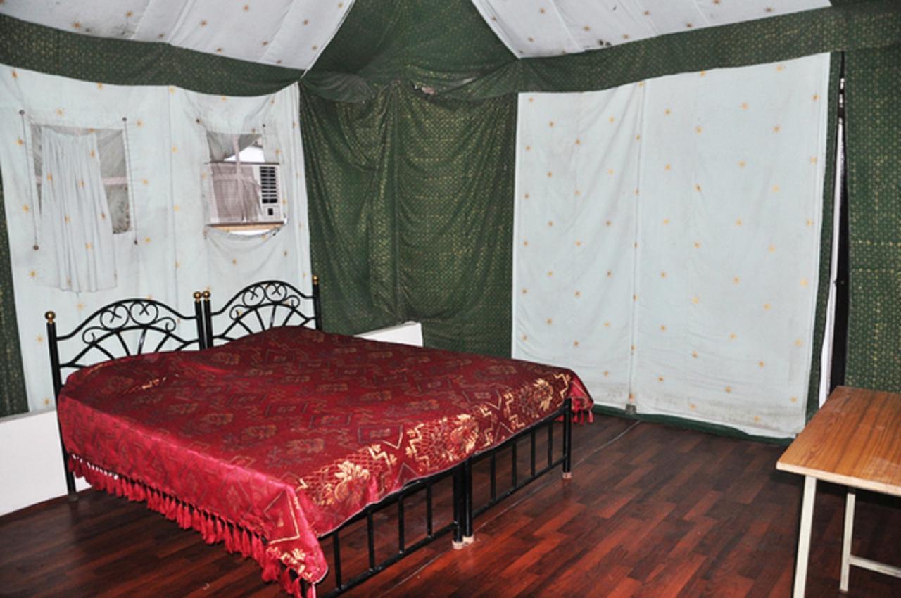 Hotel Padmini Chittorgarh Zewnętrze zdjęcie