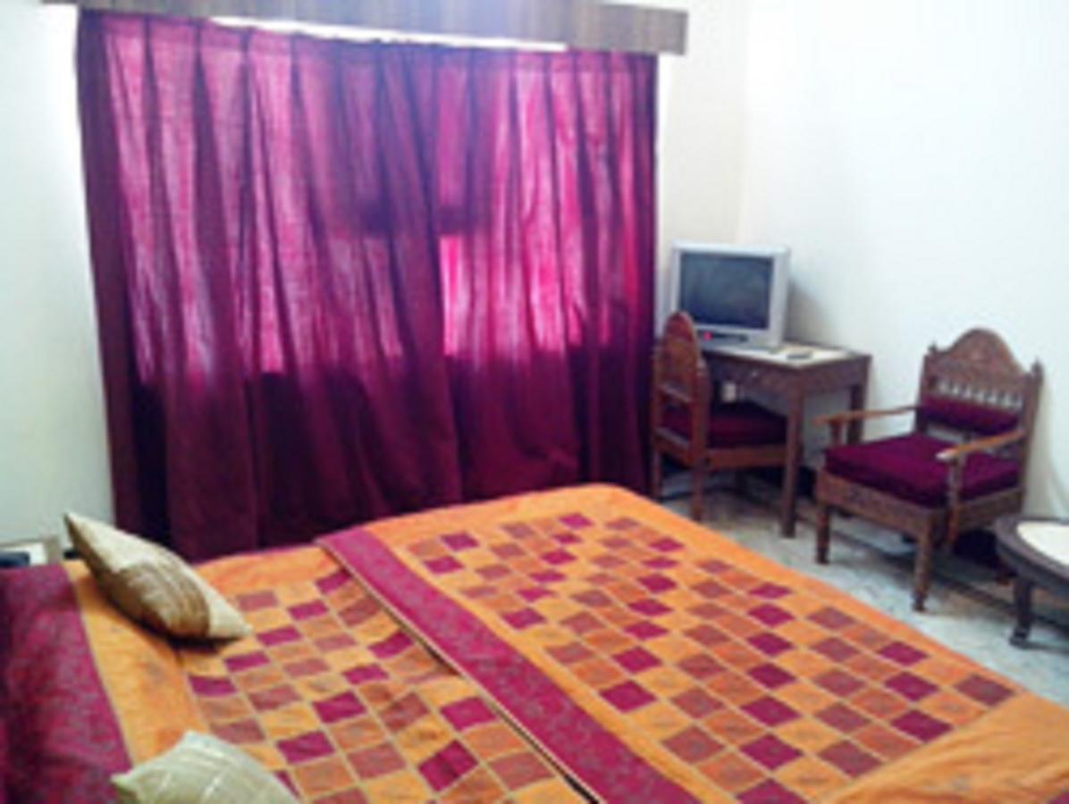 Hotel Padmini Chittorgarh Zewnętrze zdjęcie